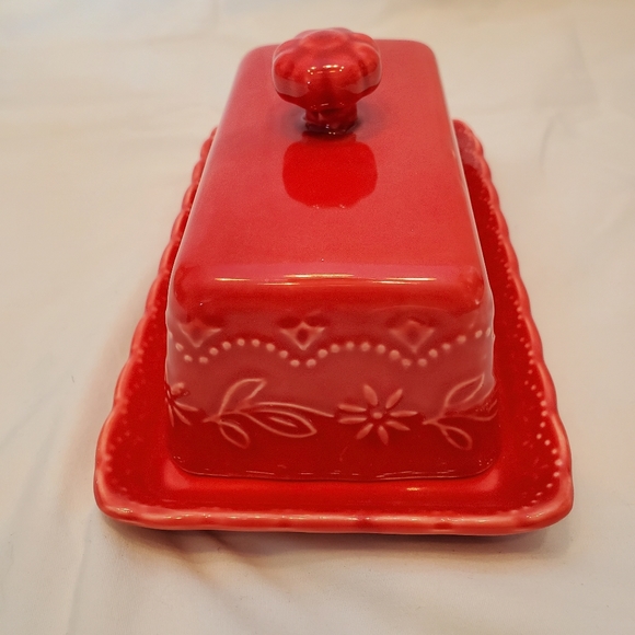 The Pioneer Woman Toni Pattern Vintage Butter Dish - Picture 2 of 9